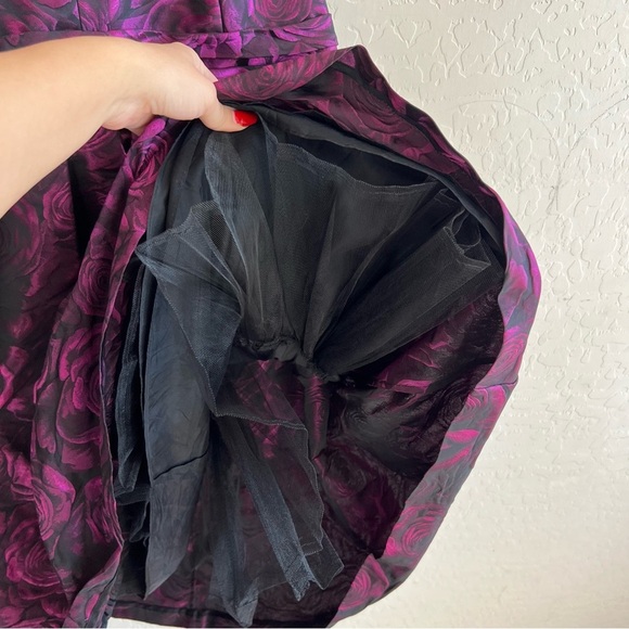 Theia Dress Pink Purple Halter Flare Skirt Floral Shiny Designer Party - Picture 6 of 12